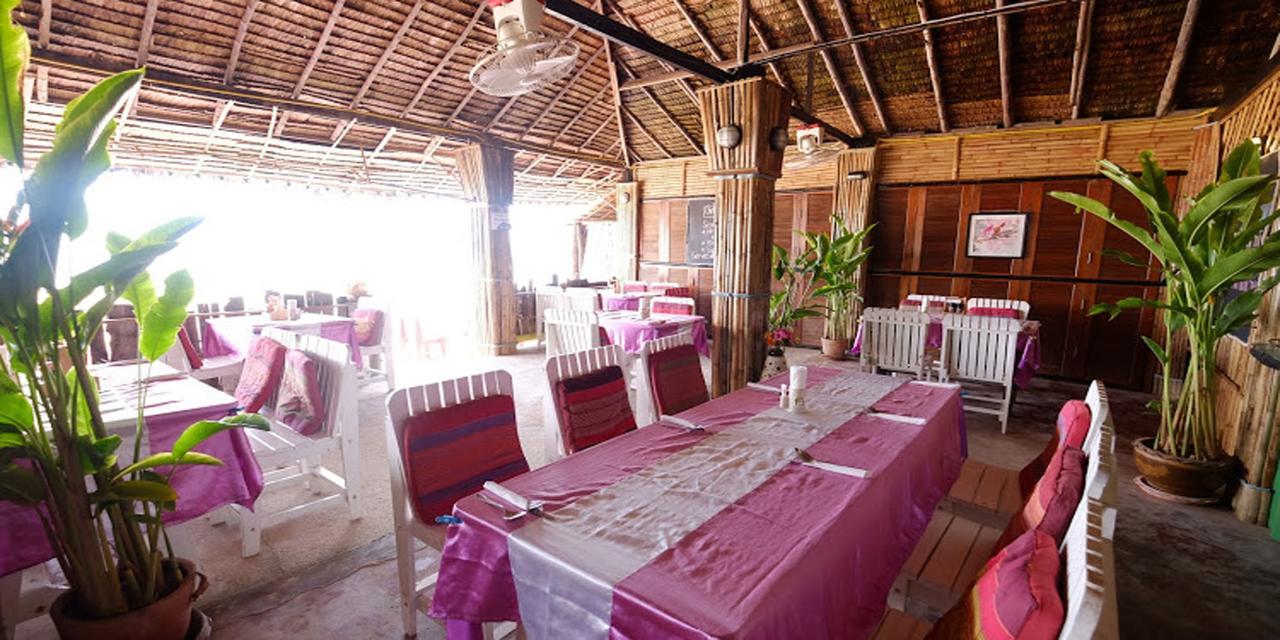 Rann Chalet Beach Side Koh Lanta Exterior photo